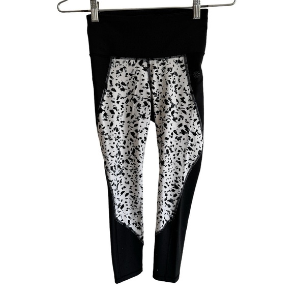 Athleta Printed Stealth TruCool Capri, Size XXS - Picture 5 of 12